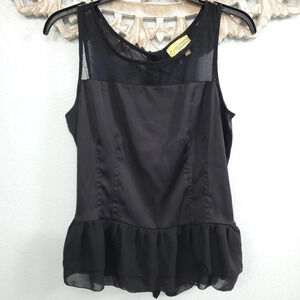 Princess Vera Wang Ruffle Bottom Top